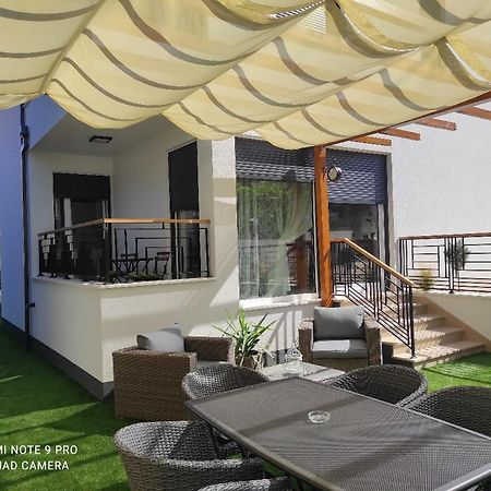 Villa Borna B20 Trogir Exterior photo